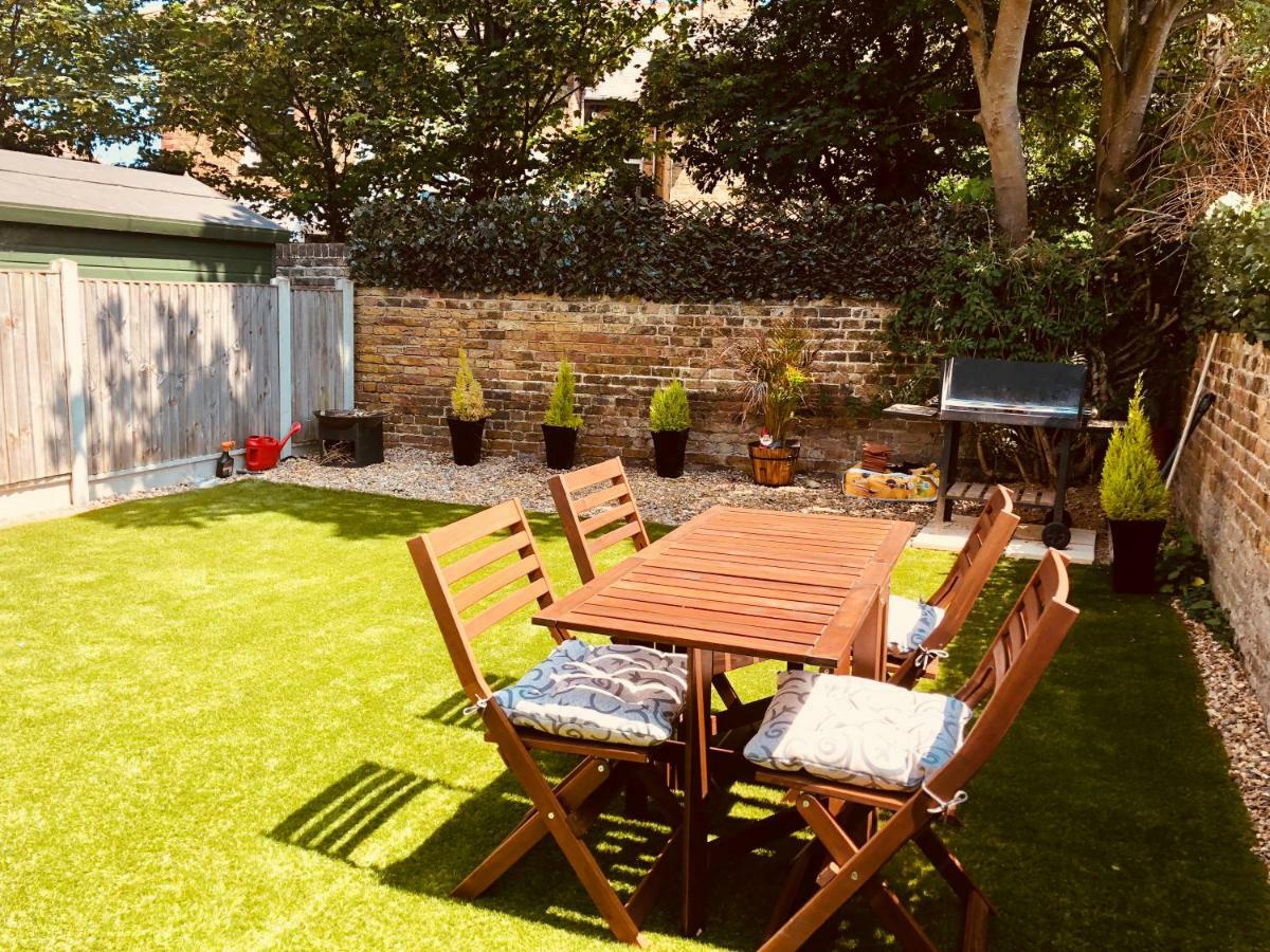 Garden Oasis *
